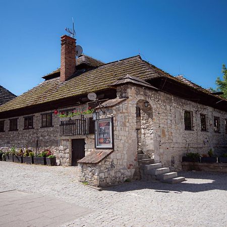 Dawna Synagoga Beitenu Kazimierz Dolny Exteriör bild